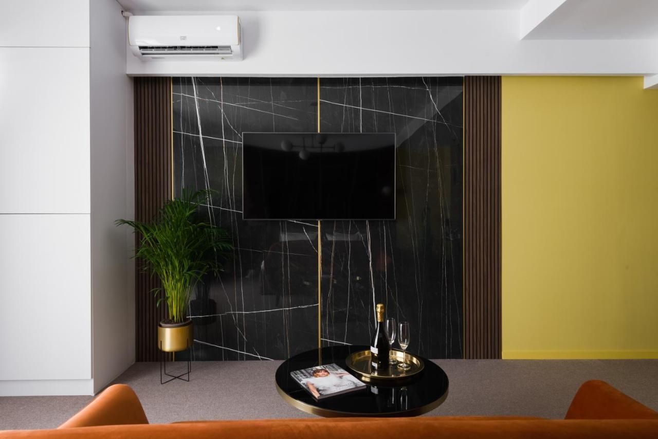 Luxury Sahara Noir Mamaia Nord Apartment Exterior photo